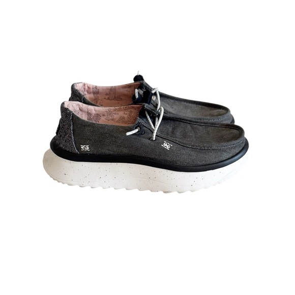 Hey Dude Shoes - Hey Dude Wendy Peak Chambray Dark Gray Platform Loafer Shoes size 7